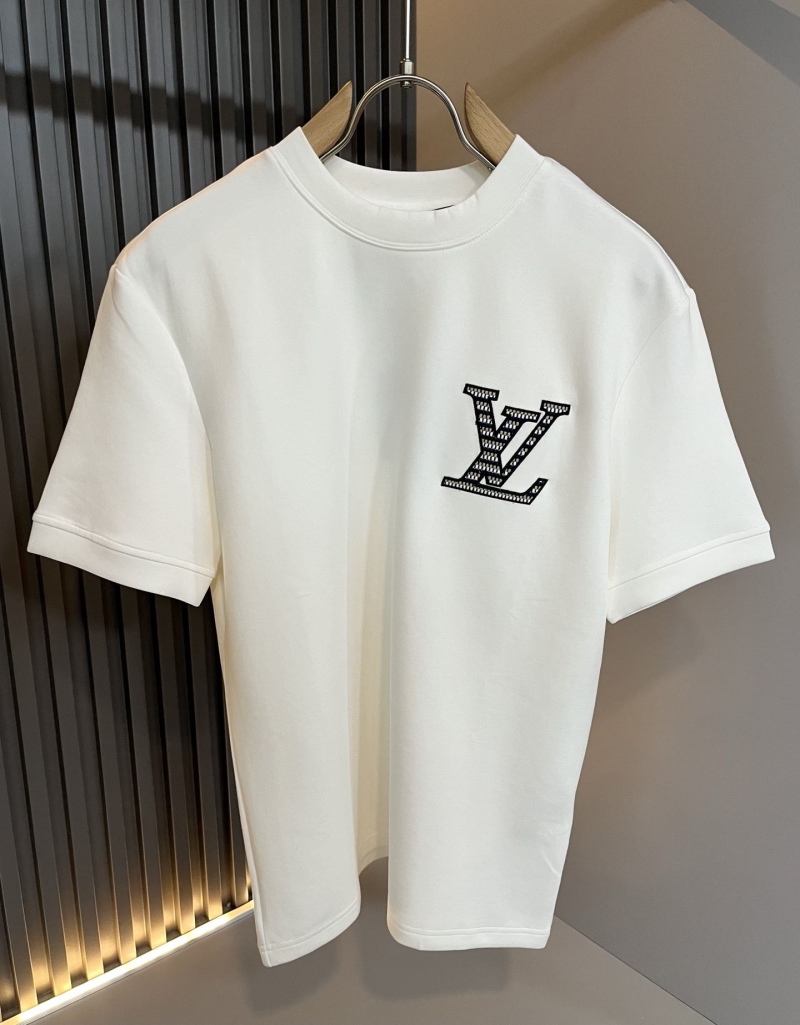 l0vis Vvtt0n t-shirt